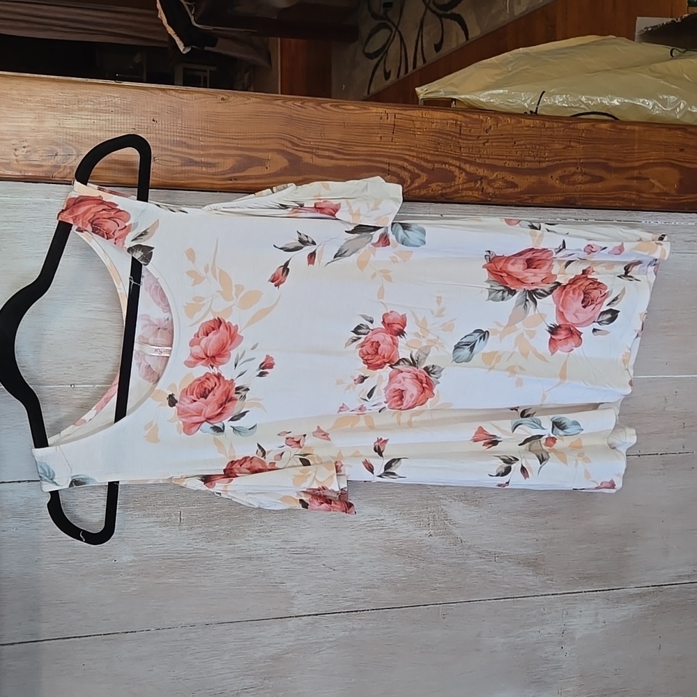 Women's open shoulder tunic
